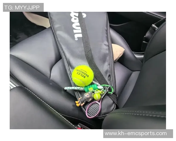 全面解析网球装备选购技巧及训练器材推荐助你提升球技