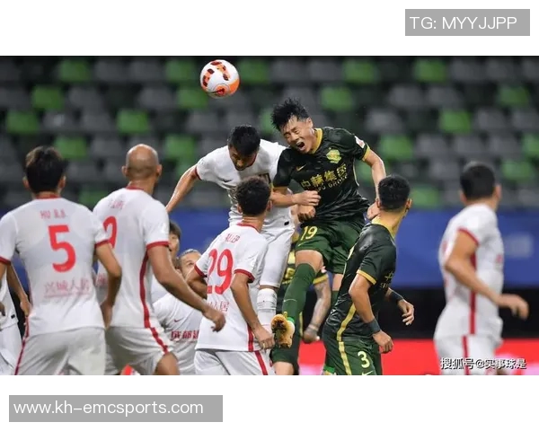 南京滑板队在极限运动世界杯中以73分领跑积分榜展现出卓越实力