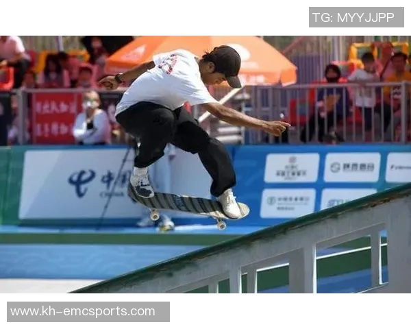 运动滑板战术解析南京滑板队快攻体系的创新与实践探讨 运动滑板战术解析南京滑板队快攻体系的创新与实践探讨