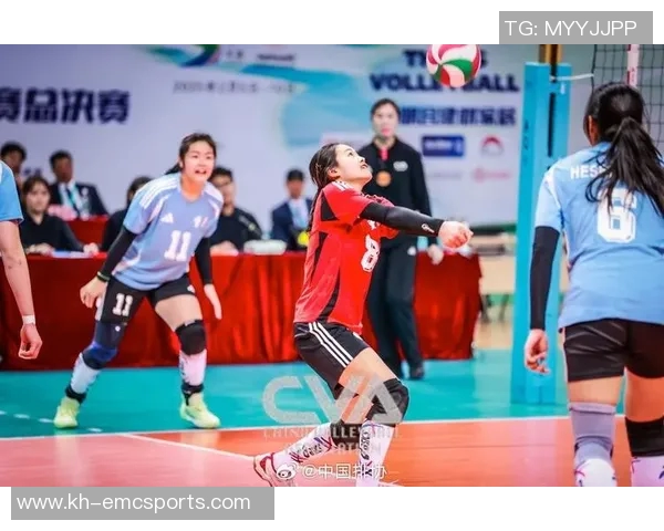 重庆排球队在排球耐力排名中创下新高展现团队实力与拼搏精神