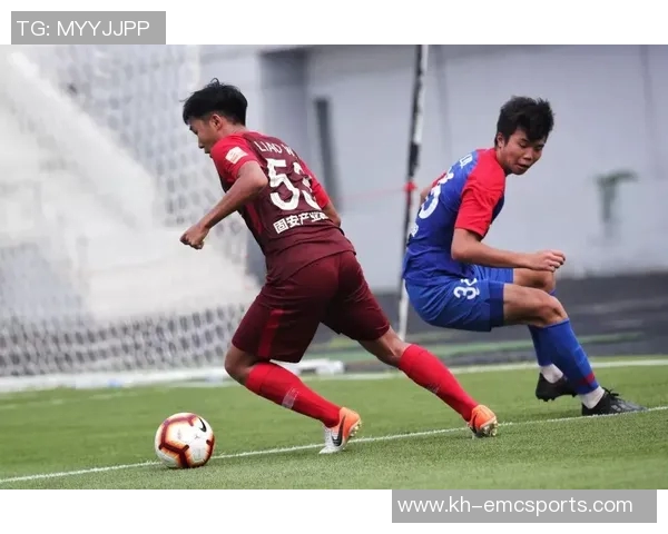 重庆篮球队在全国锦标赛积分榜上以56分稳居第一展现强劲实力 重庆篮球队在全国锦标赛积分榜上以56分稳居第一展现强劲实力