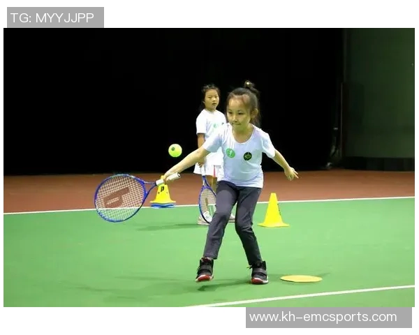 实时新闻科学网球的节奏训练技巧与方法探索助力提升竞技水平 实时新闻科学网球的节奏训练技巧与方法探索助力提升竞技水平